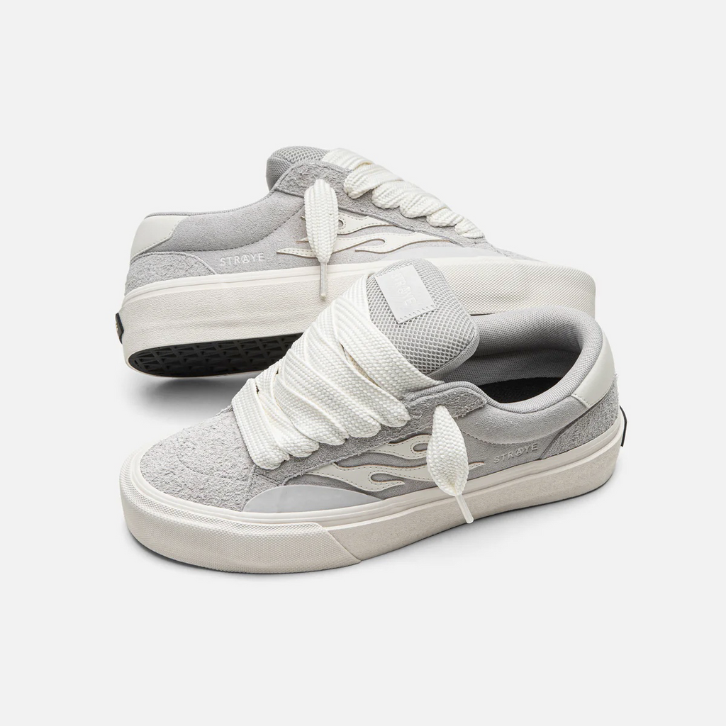 Straye Logan Puff Silver