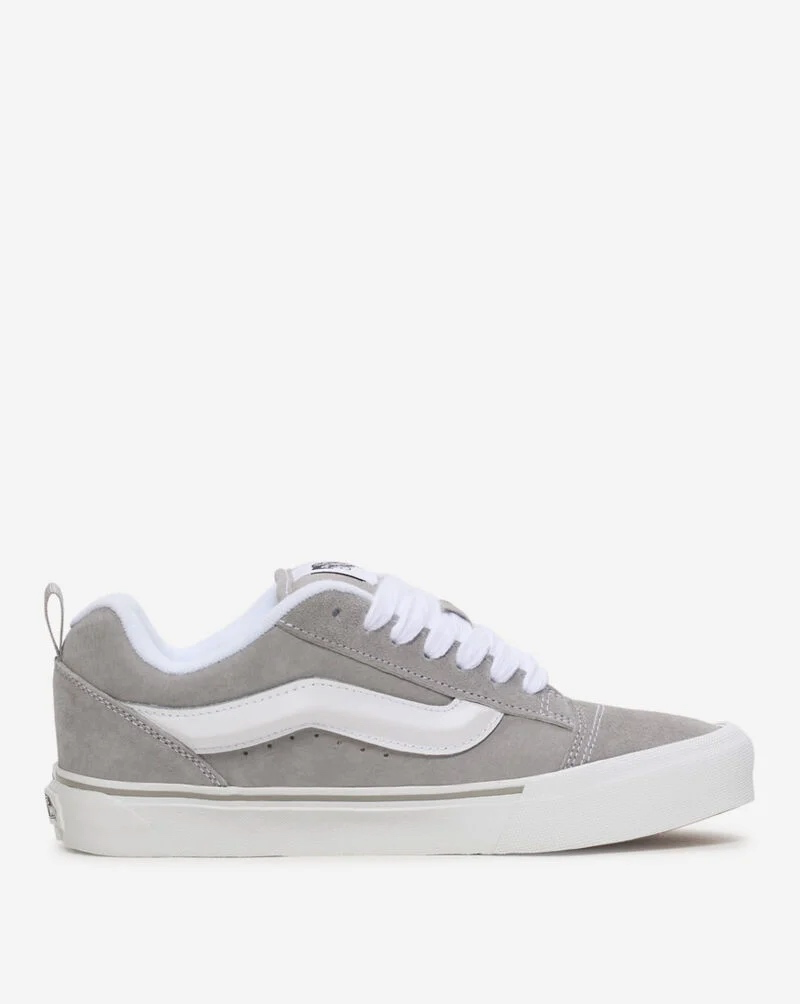Knu Skool Gris Blanco