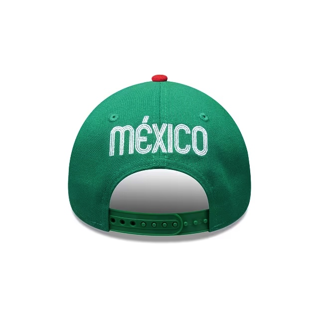 Mexico Soccer Cartoon 9FORTY A-Frame Snapback